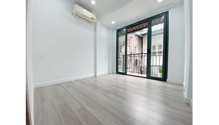 Bán nhà kế HXH Nguyễn Văn Đậu 3x9, 2 Tầng 2 PN, Nhà Mới Ở Ngay Hơn 3 Tỉ